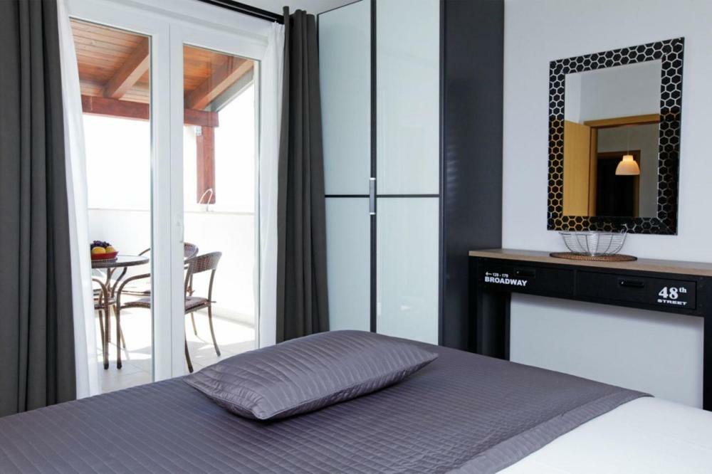 Dreams Of Bol Apartment Exterior foto